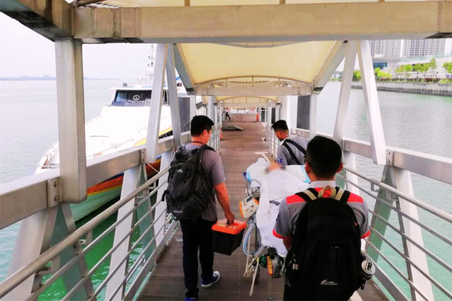 ams - service-sea ambulance-img-1